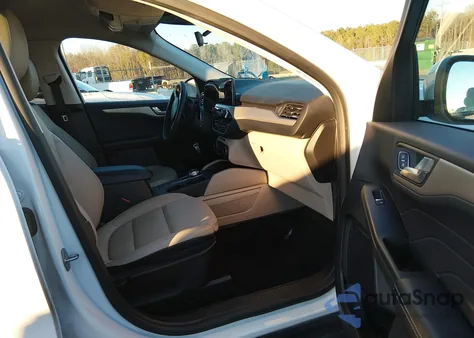 2022 Ford Escape Sel z USA, uszkodzony, nr VIN 1FMCU0H68NUB13653